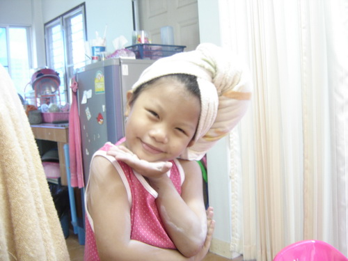 น้องเทียนร้อน น้องเทียนร้อน